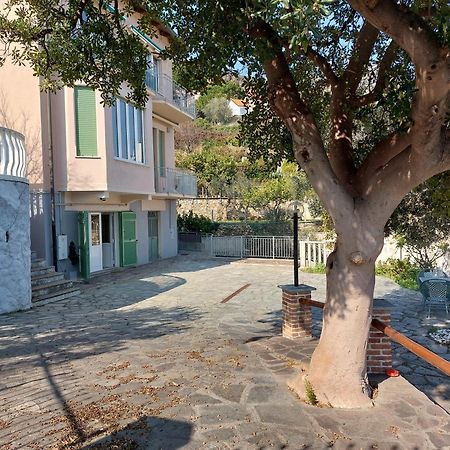 Una finestra sul mare Bergeggi Exterior foto