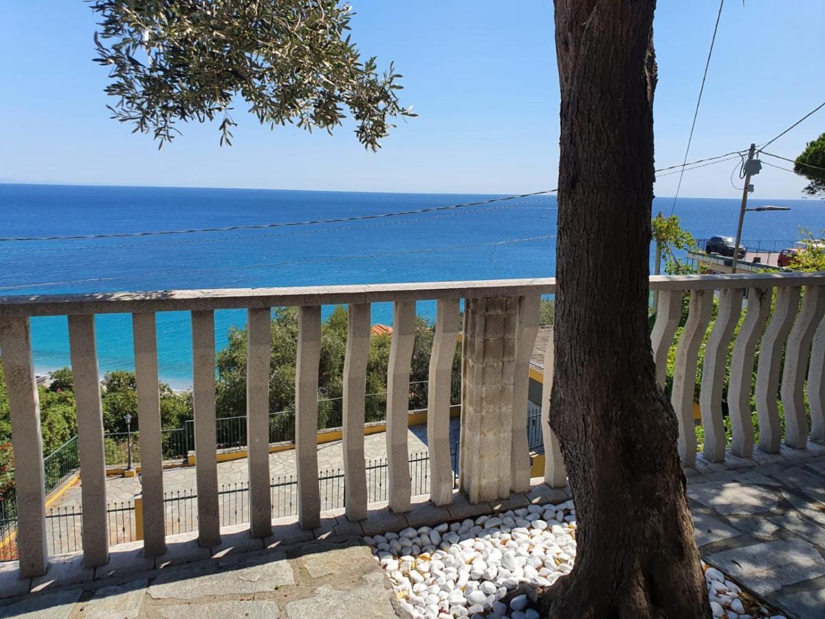 Una finestra sul mare Bergeggi Exterior foto