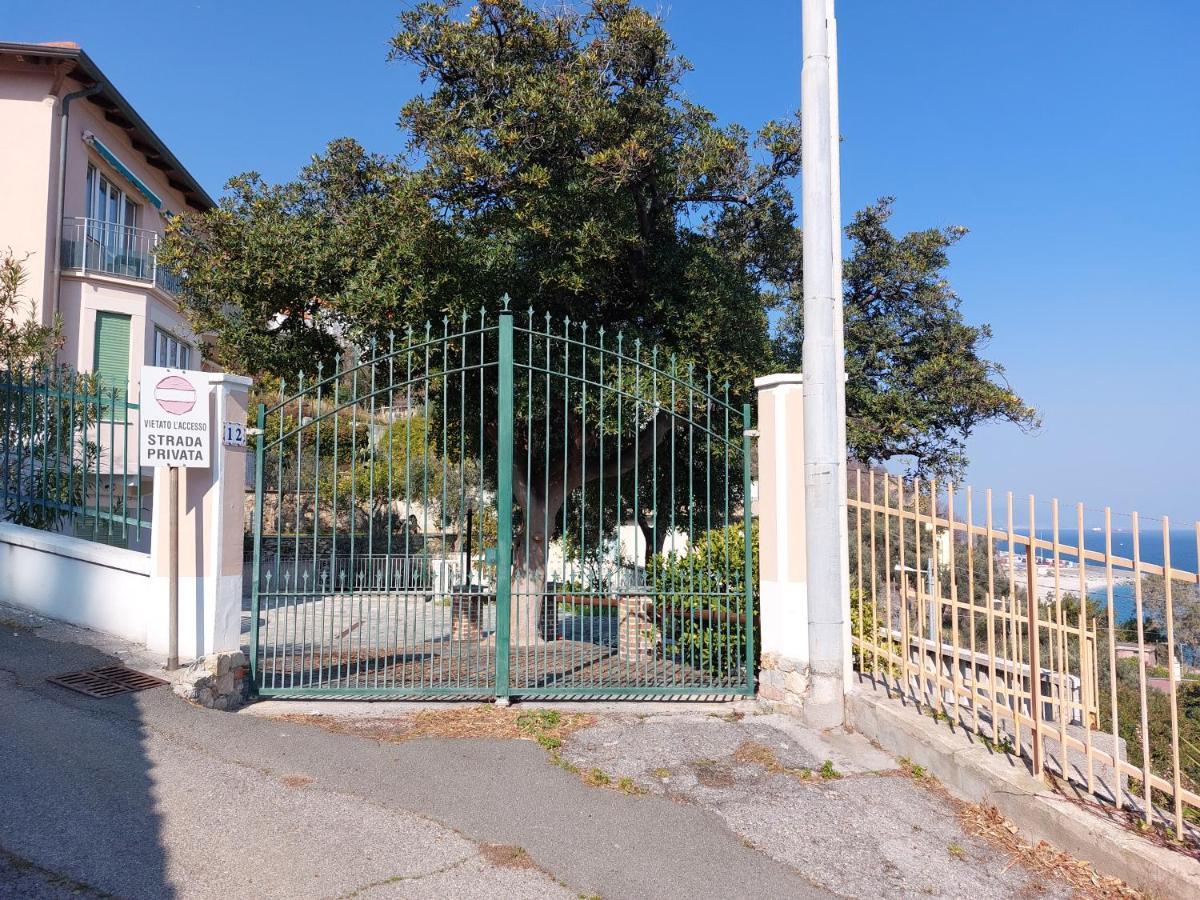 Una finestra sul mare Bergeggi Exterior foto